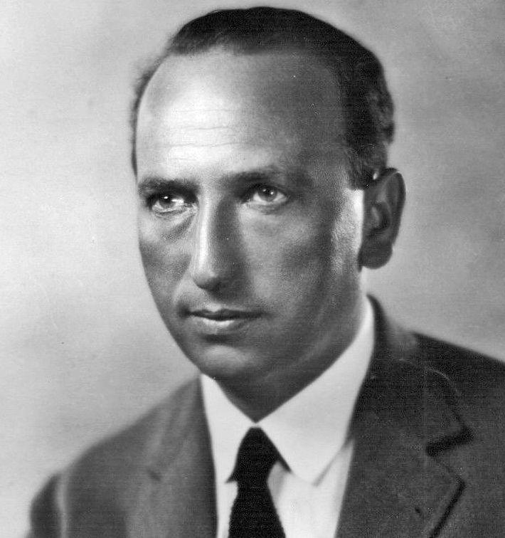  Curtiz  Michael 